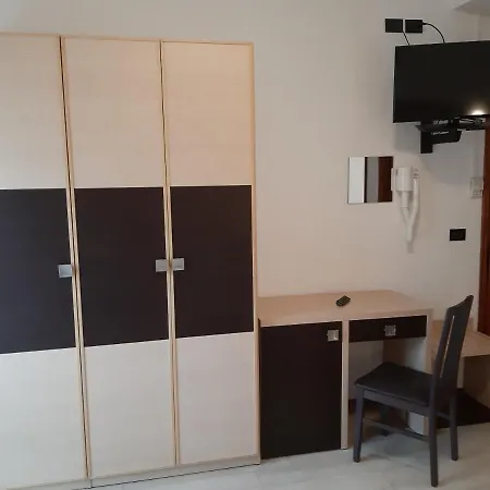 Hotel Karim 3*