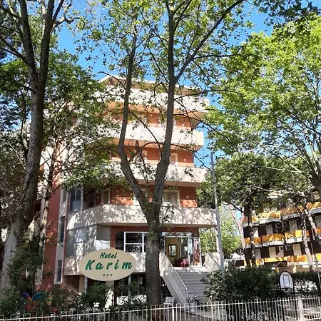 Hotel Karim 3*