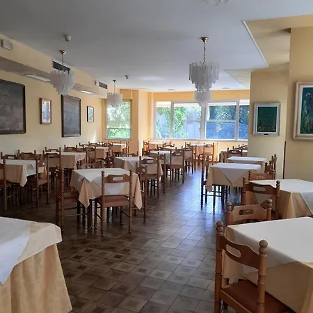 Hotel Karim Hotel 3*